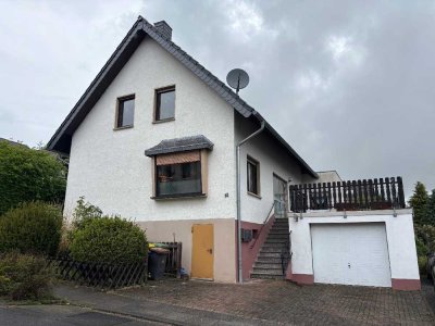 Zweifamilienhaus in Rheinbach-Merzbach!