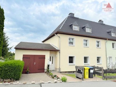 Sonnige 2-Raum-Wohnung in beliebter Wohnlage von Annaberg - neu saniert!!