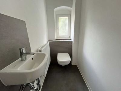Helle Erdgeschosswohnung – mit Einbauküche & Pachtgarten auf Wunsch