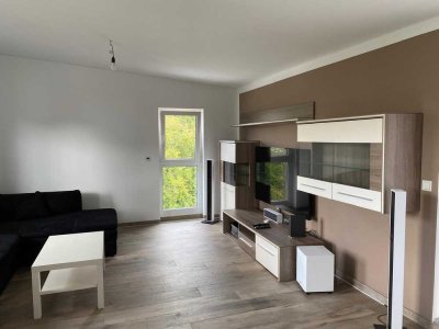 Moderne 2-Zimmer-Penthouse-Wohnung mit Balkon und Carport in zentraler Lage von Langenfeld
