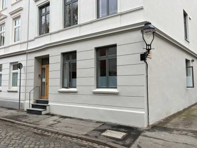 Kernsanierte 3-Zimmer-Wohnung mit Terrasse in der Lübecker Altstadt