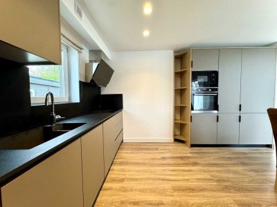 ERSTBEZUG // Moderne Doppelhaushälfte wartet auf Ihre Familie