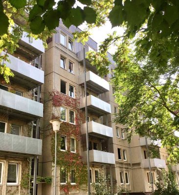 Etwas Besonderes: gemütliche 2-Zimmer-Wohnung mit Balkon