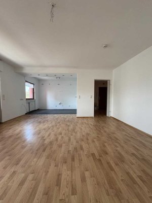 Exklusive 3-Raum-Wohnung mit Balkon in Trier Olewig