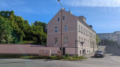 Preiswertes 5 Zimmer-Mehrfamilienhaus mit gehobener Innenausstattung in Oelsnitz Oelsnitz/Vogtland