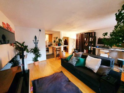 Moderne Wohnung mit Blick über die Altstadt, Süd-Balkon, Aufzug, TG und Einbauküche