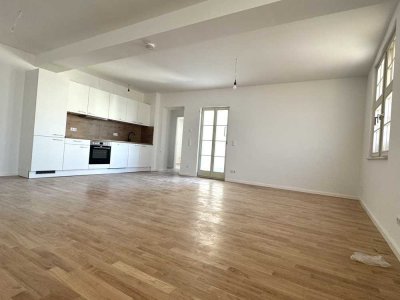 Helle 3-Raum-Wohnung im *Erstbezug* mit traumhafter Terrasse, EBK und Tageslichtbad