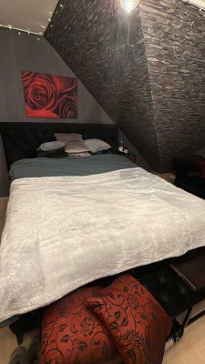 Altbau-Dachgeschosswohnung