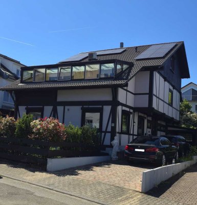 Klassisches Einfamilien Haus mit Einliegerwhg. in hervorragendem Zustand TOP Lage