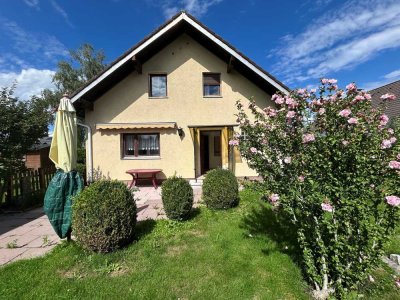 Gemütliche Doppelhaushälfte mit großem Garten!