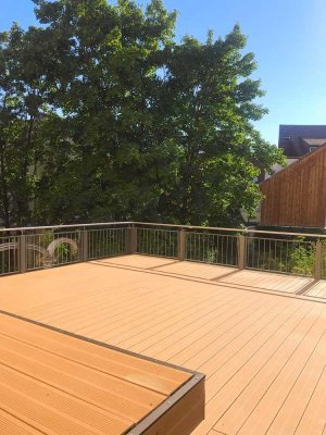 Mitten im Zentrum: Stilvolle 4-Zimmer-Wohnung mit eigener Hochterrasse