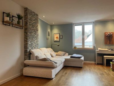 Luxuriöse 4-Zimmer-Wohnung mit Balkon und Garten