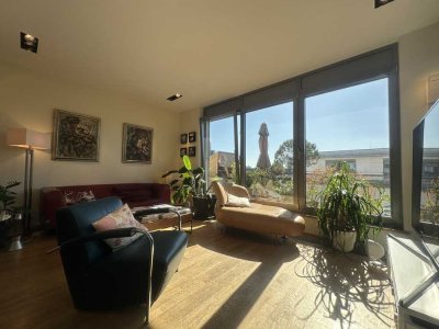 Exklusives Penthouse mit Kamin, Terrasse und Weitblick in Frankfurt-Bockenheim