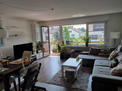Schöne zentral gelegene 3 Zimmer Wohnung