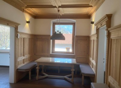 Wohlfühlwohnung in idyllischer Stadtrandlage von Schwaz mit Blick auf Schloss Freundsberg und den Franziskanergarten