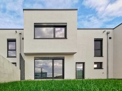 Ihr Traum-Townhaus in Weimar: Neubau sofort verfügbar!