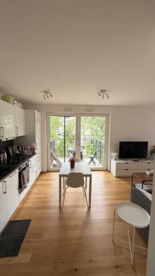 Traumhaftes Modernes Apartment mit Balkon und TG in der Au