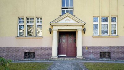 Stilvolle, repräsentative  5-Zimmer-Altbau-Wohnung nahe Schlachtensee