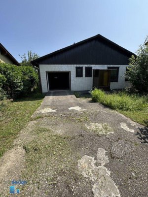 Großes Grundstück in schöner Siedlungslage mit Abbruchhaus