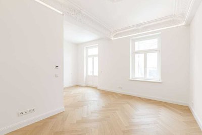 Eigener Garten, 5 Zimmer, hohe Decken und Flair im Lehmweg!