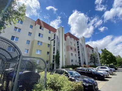 Frisch renovierte 1-Raumwohnung mit Aufzug und Balkon