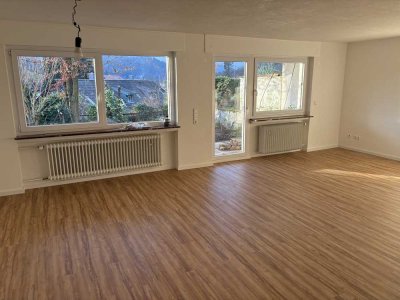 Großzügige 1 Zimmer Wohnung mit Terrasse und Garten