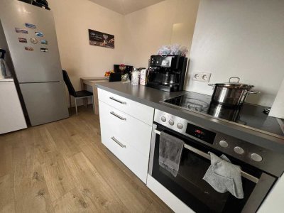Geschmackvolle 2-Zimmer-Dachgeschosswohnung mit gehobener Innenausstattung in Mannheim