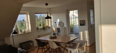 Große 3-Raum-Wohnung mit Balkon
