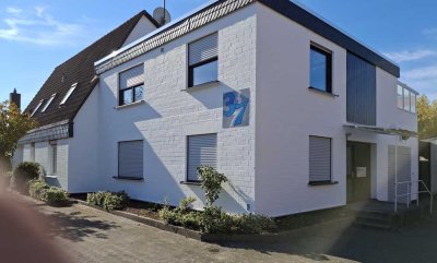 Helle 3-Zimmer-Wohnung mit Balkon in Isernhagen