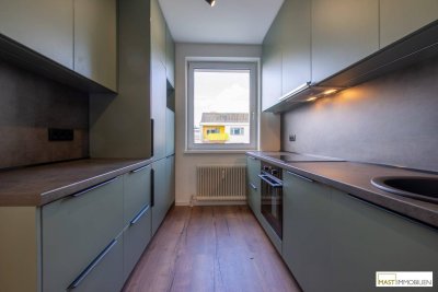 Charmante, komplett sanierte 3 Zimmer Wohnung inkl. hochwertiger Küche in Laxenburg – ab sofort verfügbar