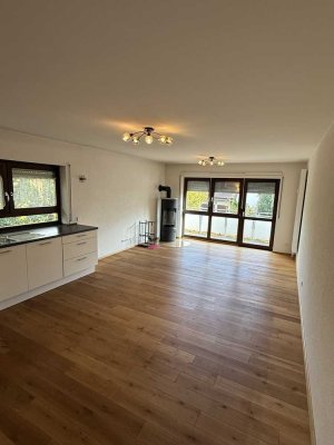 Elegante 3-Zimmer-Wohnung mit Balkon in Großerlach