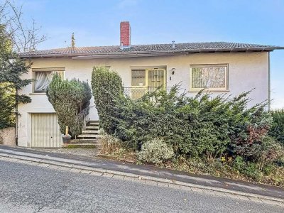 Freistehendes Einfamilienhaus mit großer Einliegerwohnung in toller Wohnlage in Kusel