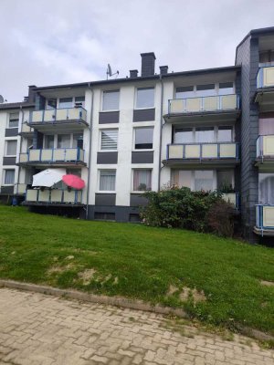 ohne Makler und sofort einziehen! 2-Zimmer-Wohnung mit Balkon in Waldbröl