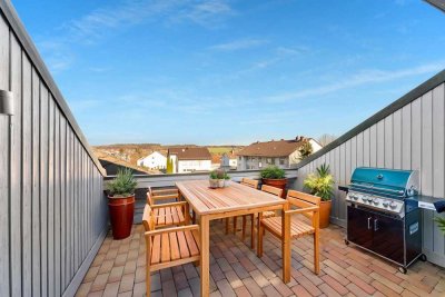PENTHOUSE-FEELING MIT TRAUMHAFTER AUSSICHT – Lichtdurchflutete 4-Zimmer-ETW für maximales Wohnglück