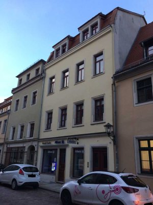 großzügige 2,5 Zimmer-Wohnung mit Dachterrasse im Herzen von Pirna