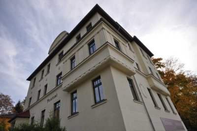 Traumhafte 2 Raum Wohnung mit Balkon, Garage und Tageslicht Badezimmer