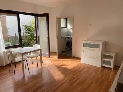 ideal für Wochenendheimfahrer, möbliertes Apartment mit Terrasse