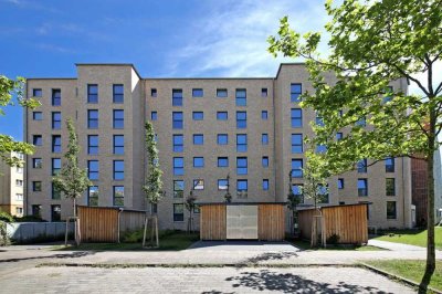 Geräumig und komfortabel - mit EBK, Südbalkon und Aufzug