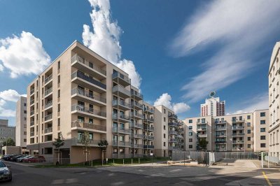 Single-Wohnung mit Loggia und Einbauküche im Neubau