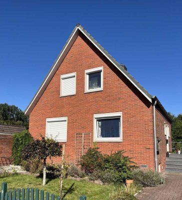 Gut gelegenes EFH mit Wintergarten in Emden Borssum - Sackgassenendlage