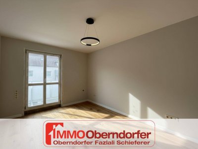 Sanierungsbedürftige Zwei-Zimmer-Wohnung mit einem Parkplatz | RIEDERSBACH