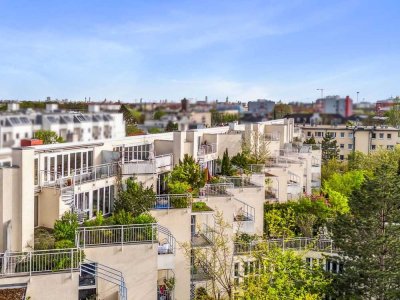 Gepflegte 2,5-Zimmer-Dachterrassenwohnung mit traumhaftem Blick in München-Schwabing