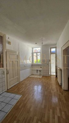 Zu vermieten! Gepflegte 3-ZKB-Etagenwohnung mit gemütlichem Balkon - Landau Zentrum