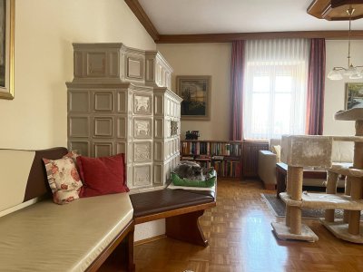 Zentrumsnahe Jugendstil-Villa mit zwei großzügigen Wohnungen und Doppelgarage