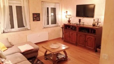 Exklusive, gepflegte 2-Zimmer-Wohnung vollständig möbliert in Köln Mauenheim, Wohnen auf Zeit
