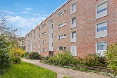 Helle 3-Zimmer-Wohnung mit Loggia, Einbauküche und Stellplatz in Geesthacht