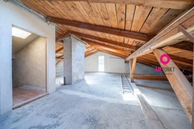 Rohdachboden mit Seeblick, Garten &amp; Ausbaupotenzial – das Projekt für Ihren Wohntraum in Mattsee