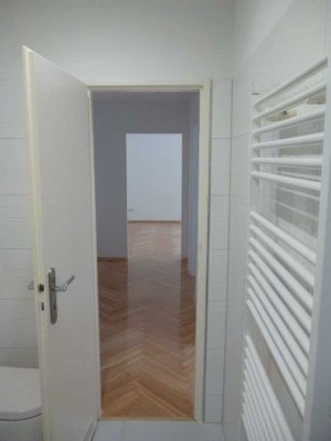 Verkaufe eine Zwei-Zimmer-Wohnung in Frankfurt-Niederrad
