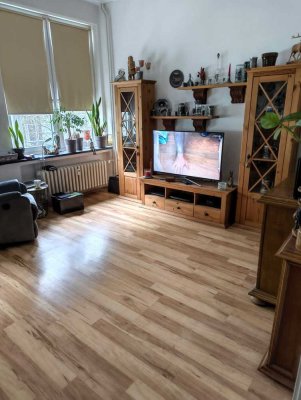 , sanierte helle 2-Zimmer-Wohnung mit guter  Ausstattung in Hildesheim (Kreis7