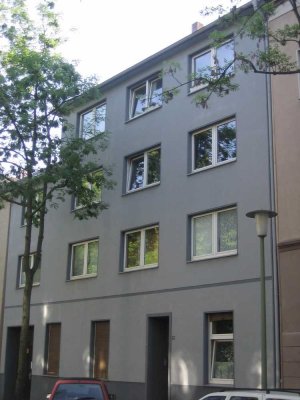 3,5 Zimmer-WHG mit Tageslichtbad an der Innenstadtgrenze